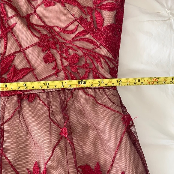 SOLD Marchesa Notte Embroidered Tulle Dress size 6 - Picture 12 of 14